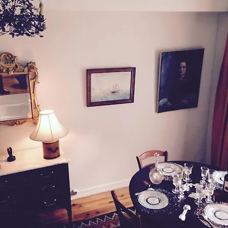 Dupleix 75m2 Sur Cour Arboree Διαμέρισμα *