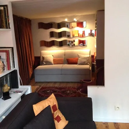 Apartment Dupleix 75m2 Sur Cour Arboree *