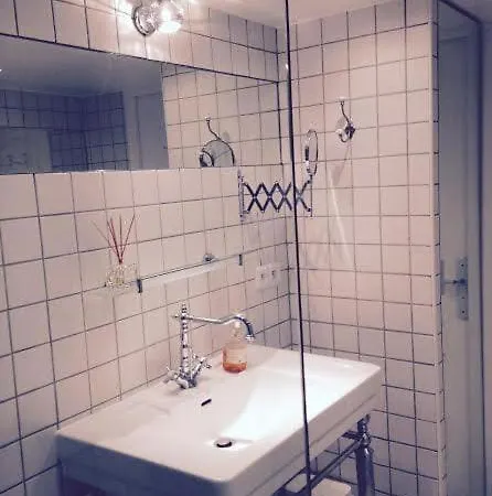 Dupleix 75m2 Sur Cour Arboree Paris