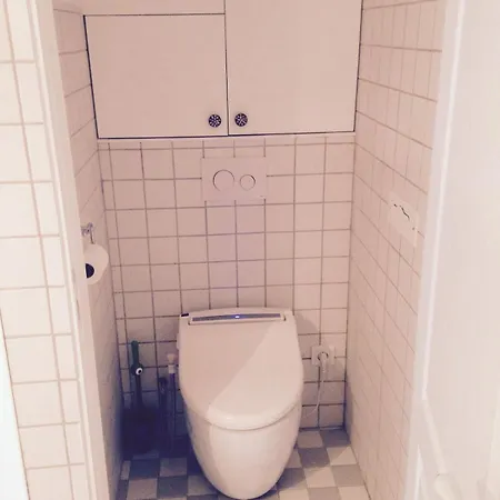 Dupleix 75m2 Sur Cour Arboree Апартаменты